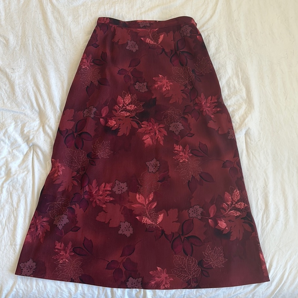 Stunning Drapers&dimonds skirt. size says 6p